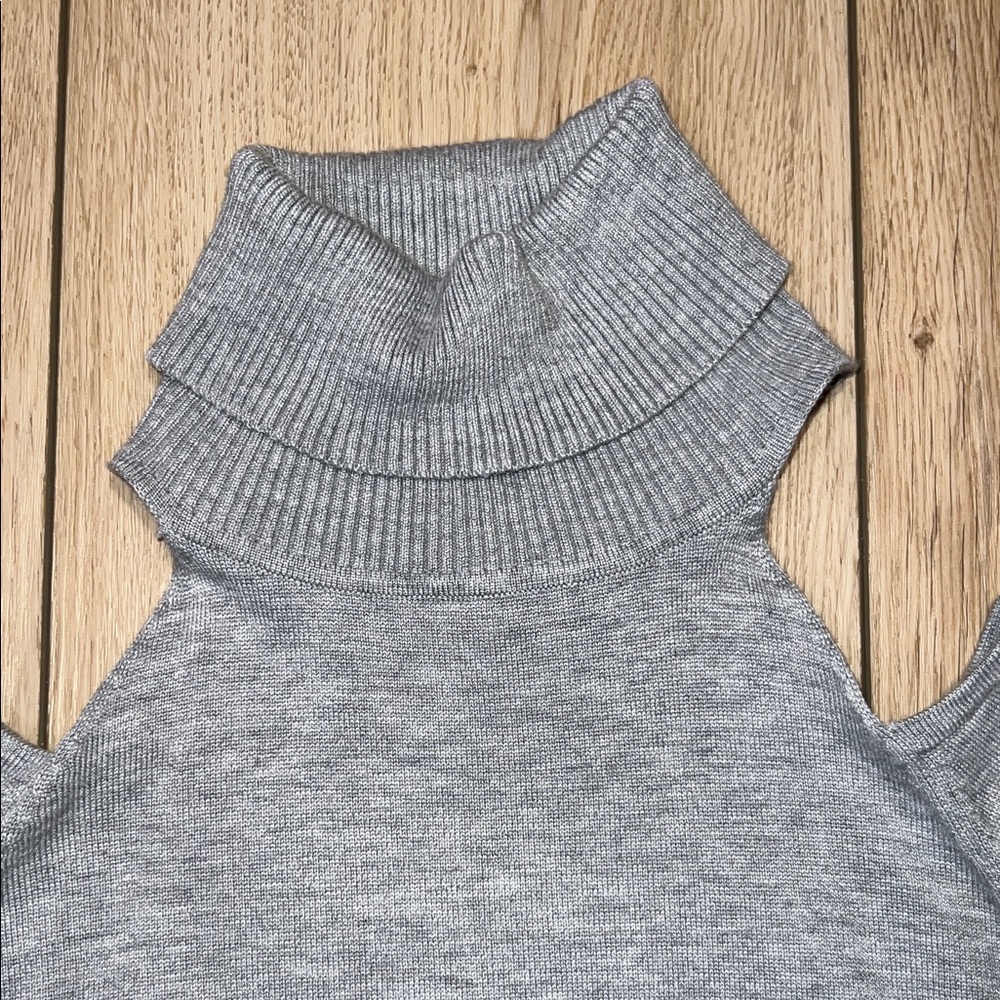 Heart-N-Crush Gray Cold Shoulder Turtleneck Sweater - Picture 3 of 9